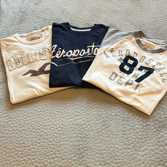 Aeropostale and Hollister 3 T-Shirt Bundle - Picture 1 of 16